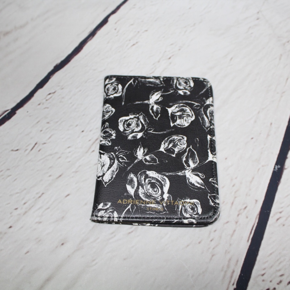 Adrienne Vittadini Passport Cover